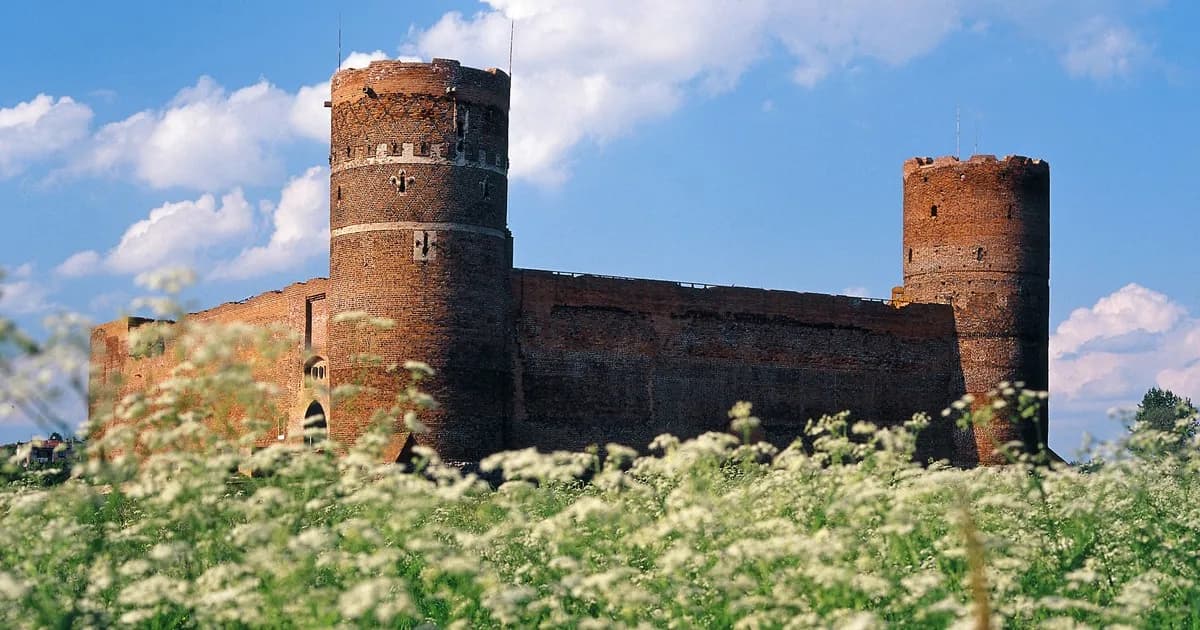 Ciechanów atrakcje, które zaskoczą każdego turystę i warto je poznać Ciechanów atrakcje, które zaskoczą każdego turystę i warto je poznać