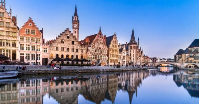 Najlepsze atrakcje w Gandawie, które musisz zobaczyć podczas wizyty Najlepsze atrakcje w Gandawie, które musisz zobaczyć podczas wizyty